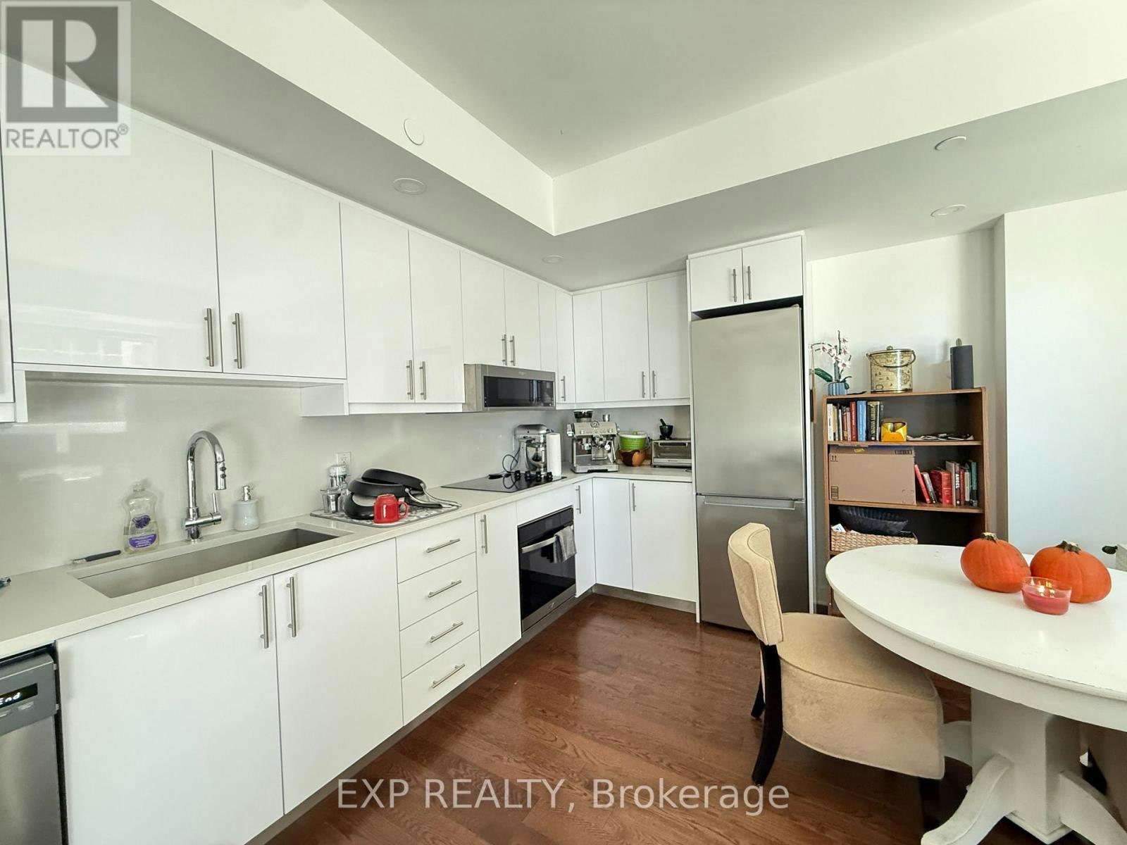 1001-180 George Street, Ottawa, ON, K1N 0G8 - 8