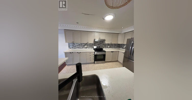 8 Quietbrook Crescent, Toronto, ON, M1X 2B2 - 4