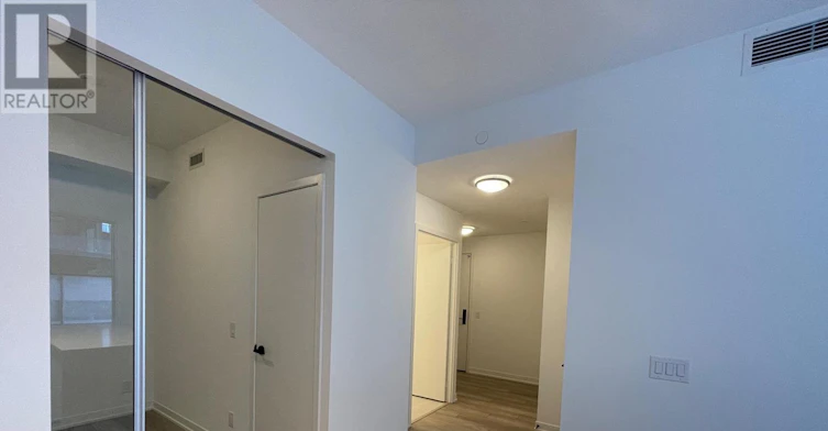 630-285 Dufferin Street W, Toronto, ON, M6K 0J2 - 13