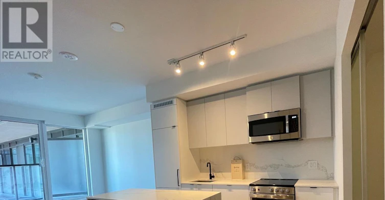 630-285 Dufferin Street W, Toronto, ON, M6K 0J2 - 5