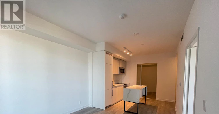 630-285 Dufferin Street W, Toronto, ON, M6K 0J2 - 8