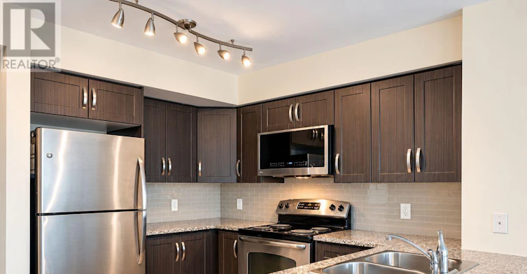 1510-335 Rathburn Road W, Mississauga, ON, L5B 0C8 - 9