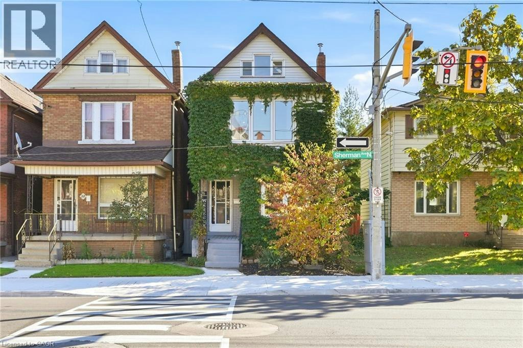 26 Sherman Avenue N, Hamilton, ON, L8L 6L8