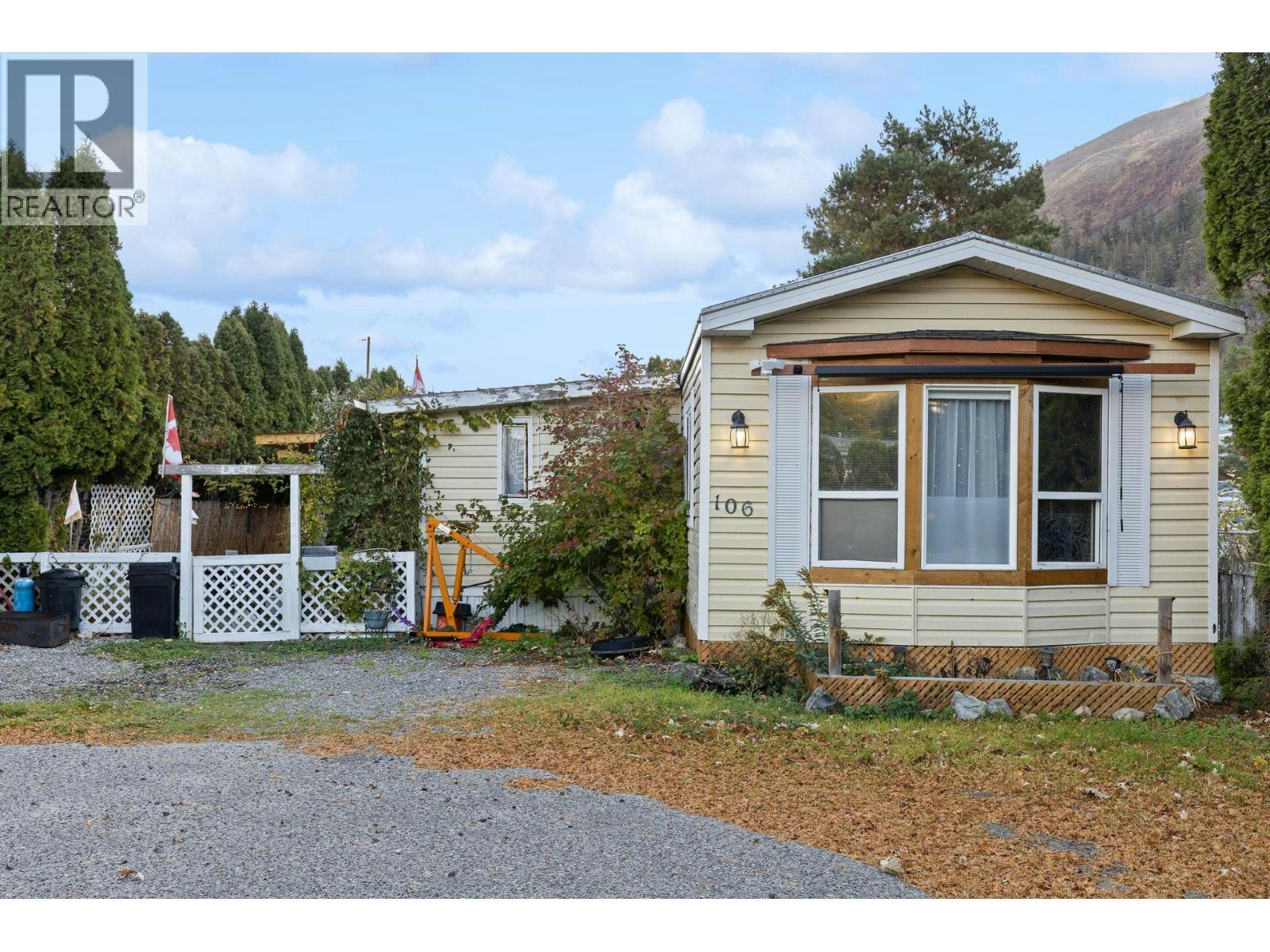 106-1699 Ross Road, West Kelowna, BC, V1Z 1L8