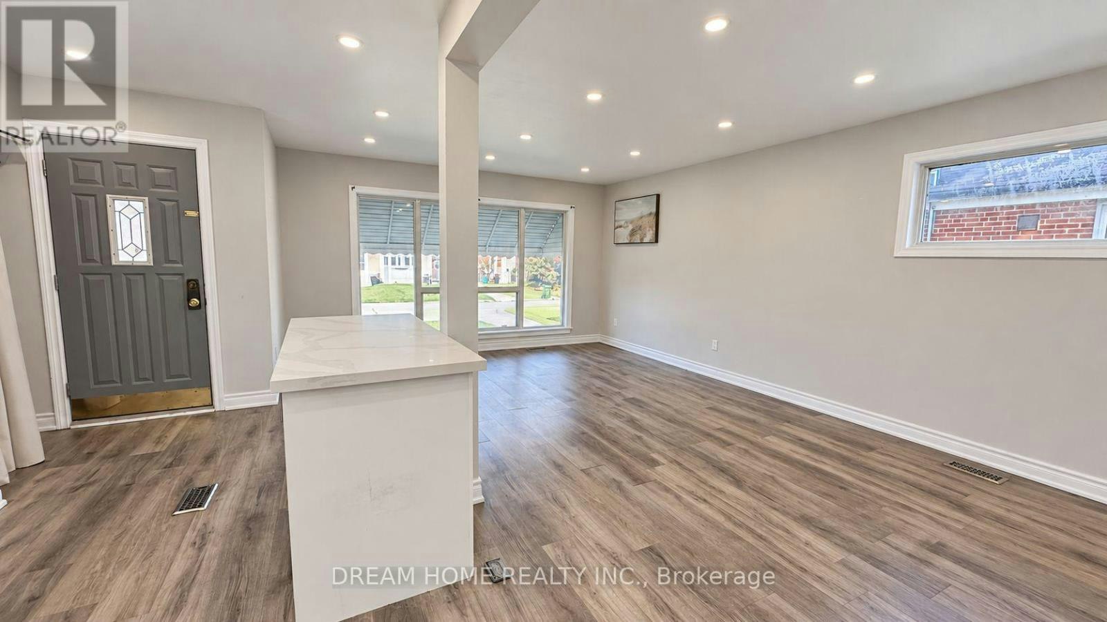 MAIN-65 Miramar Crescent, Toronto, ON, M1J 1R5 - 2