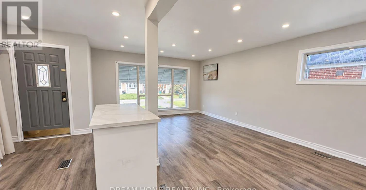 MAIN-65 Miramar Crescent, Toronto, ON, M1J 1R5 - 2