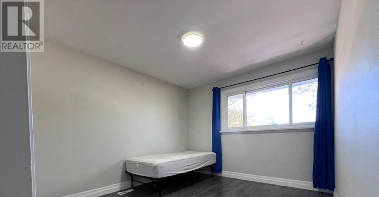 UPPER-222 Columbia Drive, Hamilton, ON, L9C 3Y9 - 13
