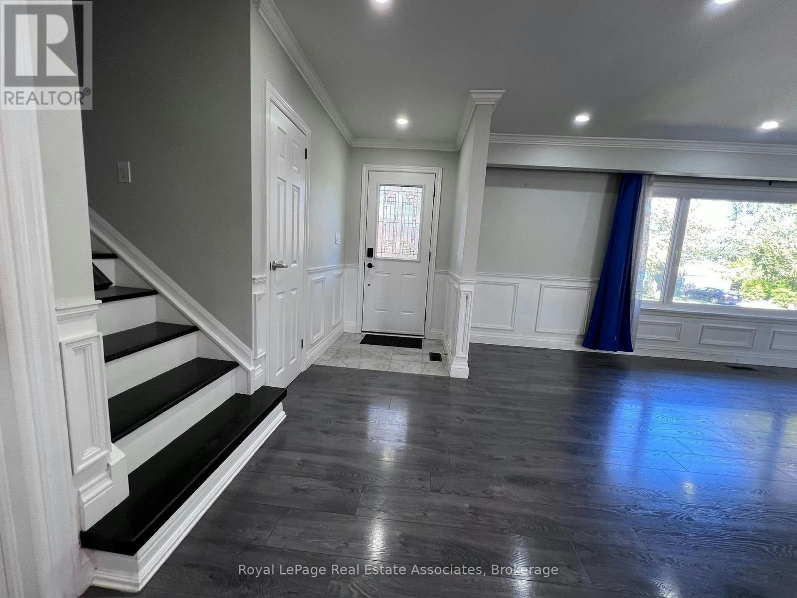 UPPER-222 Columbia Drive, Hamilton, ON, L9C 3Y9 - 5