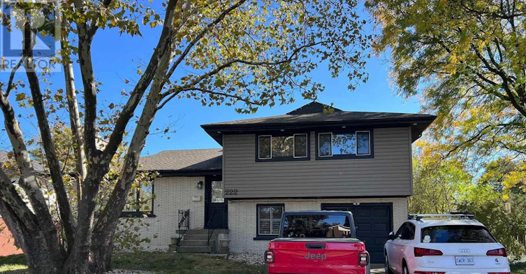 UPPER-222 Columbia Drive, Hamilton, ON, L9C 3Y9 - 8