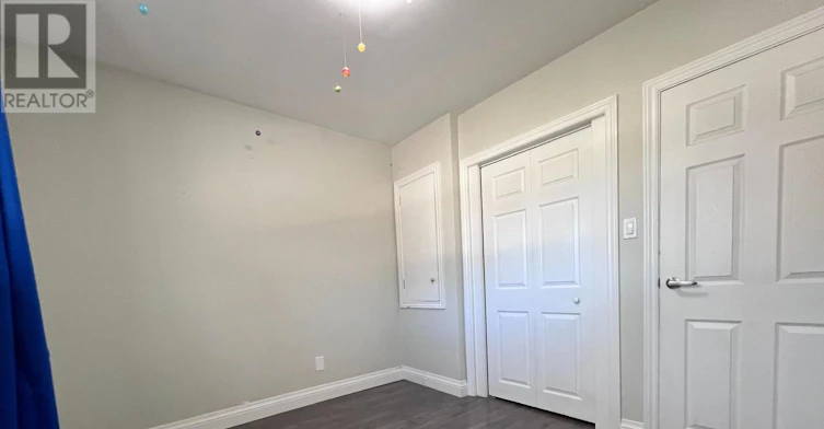 UPPER-222 Columbia Drive, Hamilton, ON, L9C 3Y9 - 14