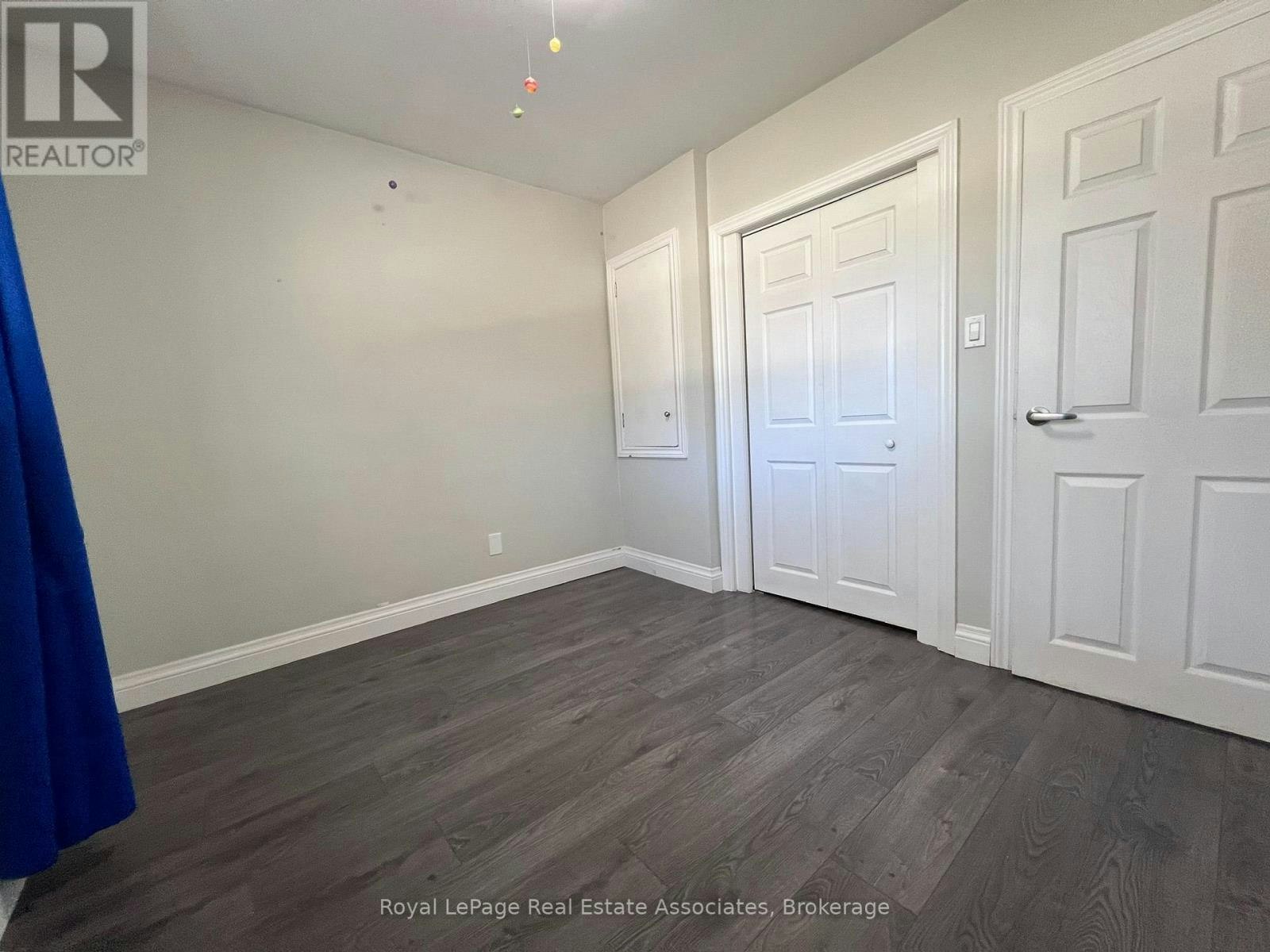 UPPER-222 Columbia Drive, Hamilton, ON, L9C 3Y9 - 12