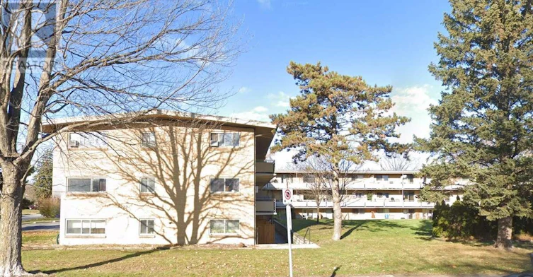 27-8650 Wyandotte Street E, Windsor, ON, N8S 1T9