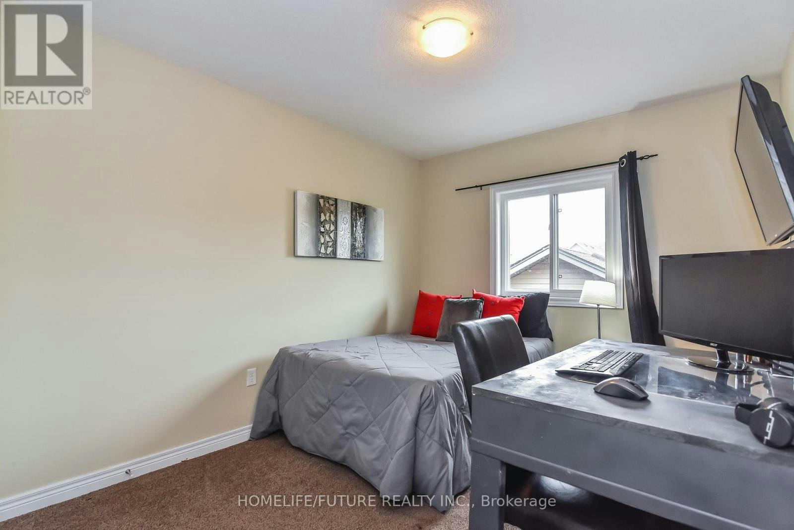 30-14 Amos Drive, Guelph, ON, N1L 0M2 - 14
