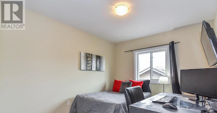 30-14 Amos Drive, Guelph, ON, N1L 0M2 - 14