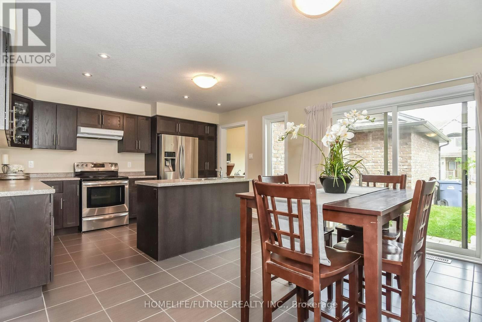 30-14 Amos Drive, Guelph, ON, N1L 0M2 - 5