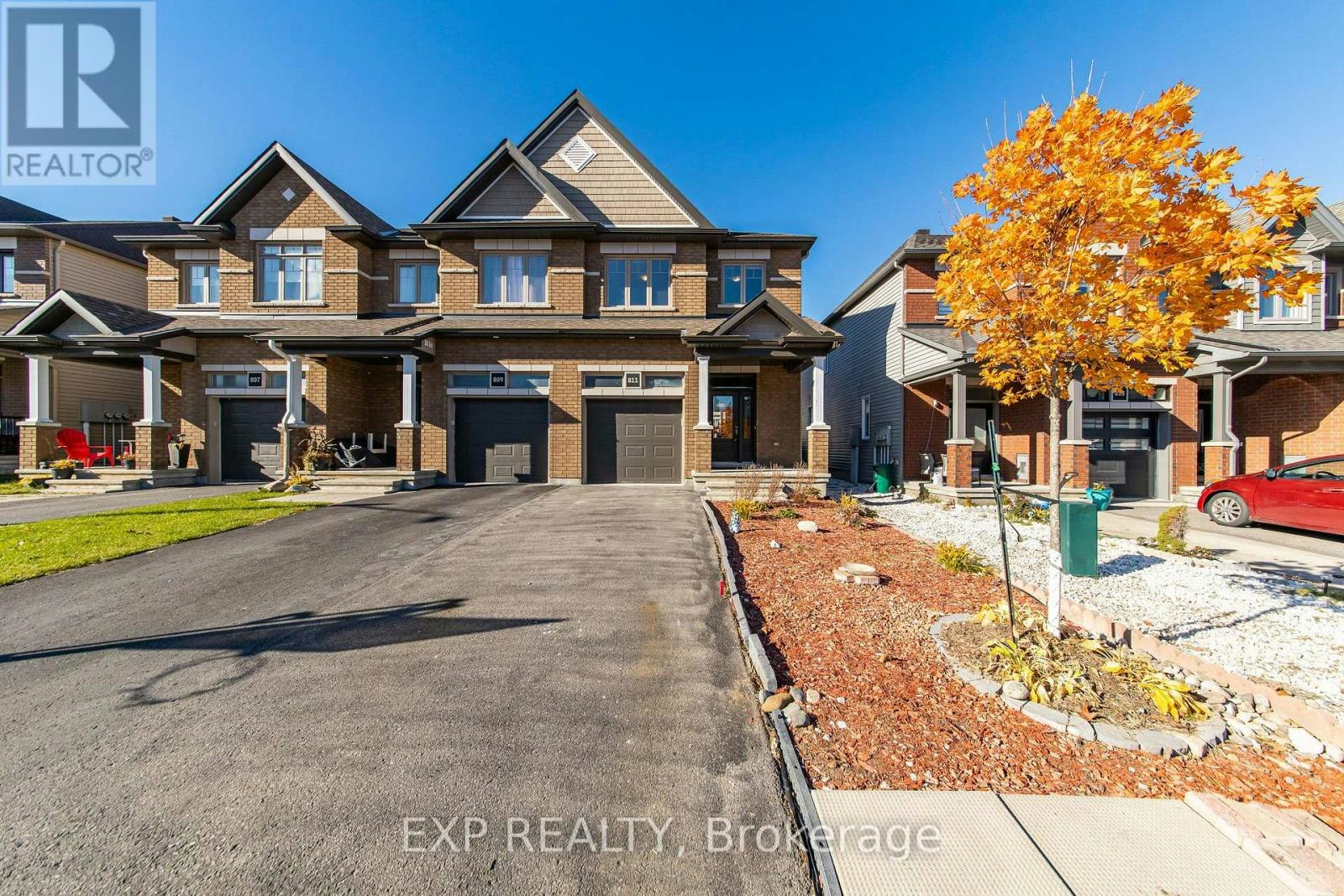 811 Loosestrife Way, Ottawa, ON, K1T 0L8