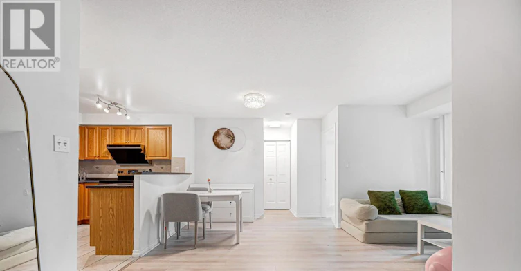 807-7 Lorraine Drive, Toronto, ON, M2N 7H2 - 11
