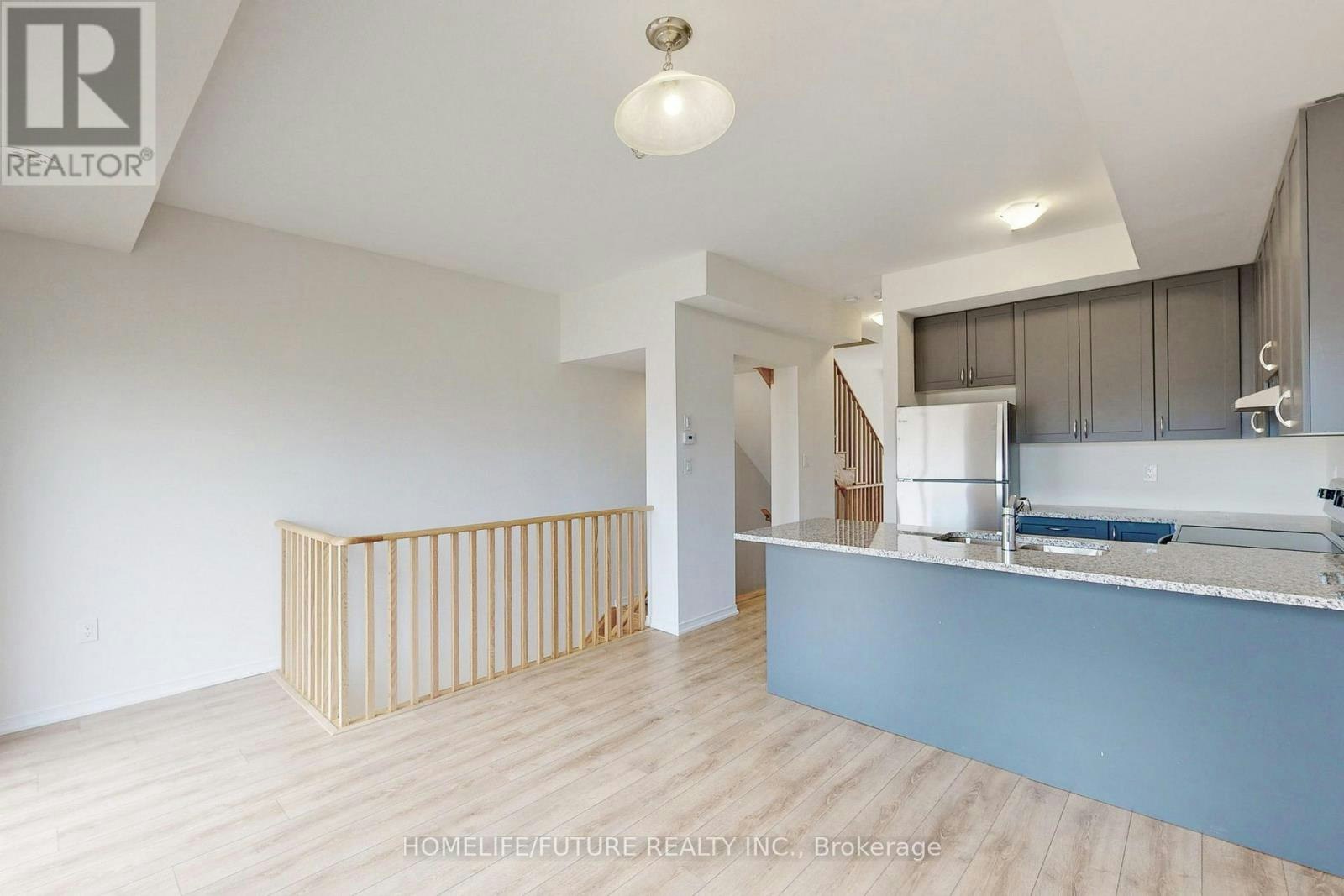 25-247 Danzatore Path, Oshawa, ON, L1L 0P9 - 13