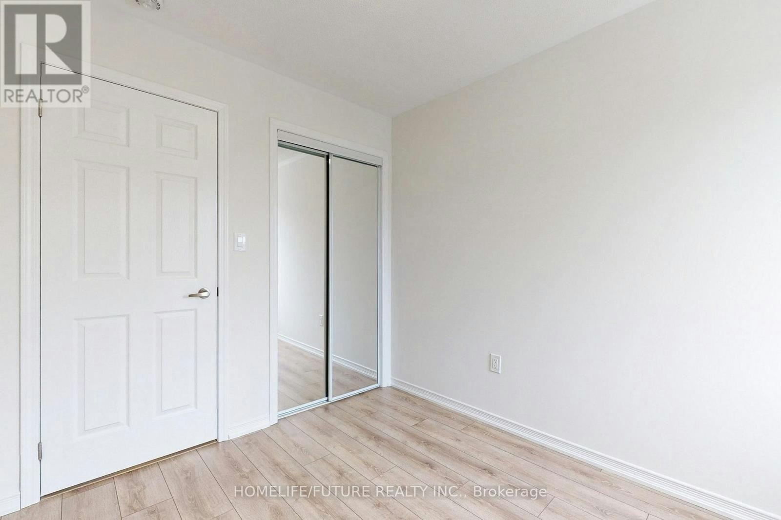 25-247 Danzatore Path, Oshawa, ON, L1L 0P9 - 37