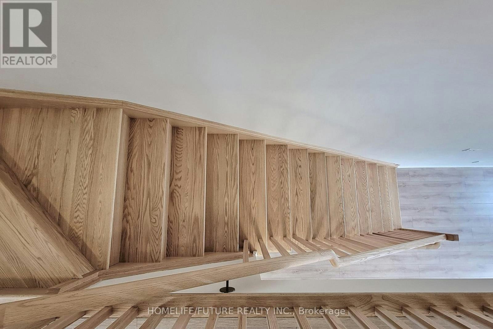 25-247 Danzatore Path, Oshawa, ON, L1L 0P9 - 25
