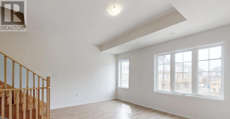 25-247 Danzatore Path, Oshawa, ON, L1L 0P9 - 10