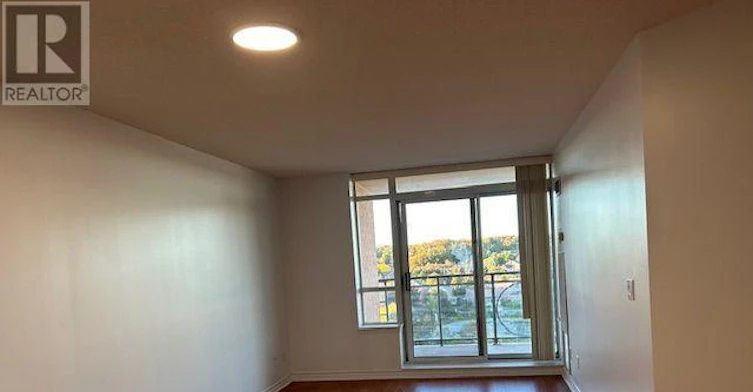 905-130 Pond Drive, Markham, ON, L3T 7W5 - 4