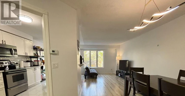 88 Millcliff Circle, Aurora, ON, L4G 7N9 - 4