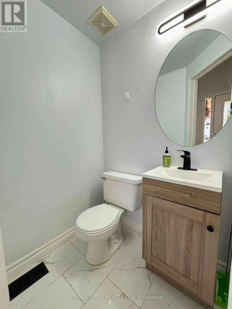 88 Millcliff Circle, Aurora, ON, L4G 7N9 - 6