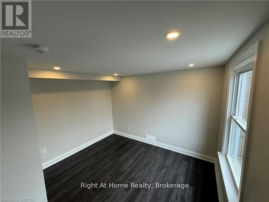 44 Main Street S, Halton Hills, ON, L7G 3G4 - 14