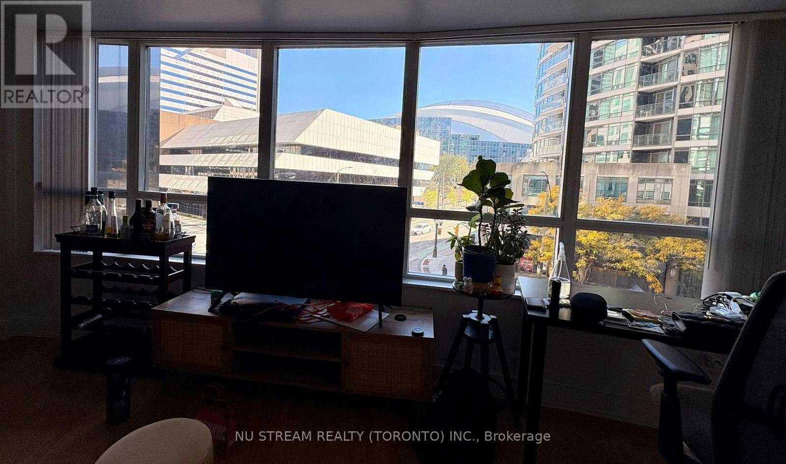 315-20 Blue Jays Way, Toronto, ON, M5V 3W6 - 2
