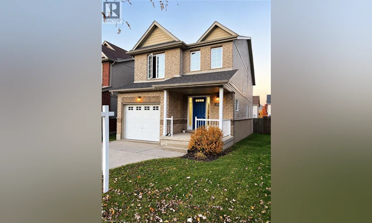 352 Sauve Crescent