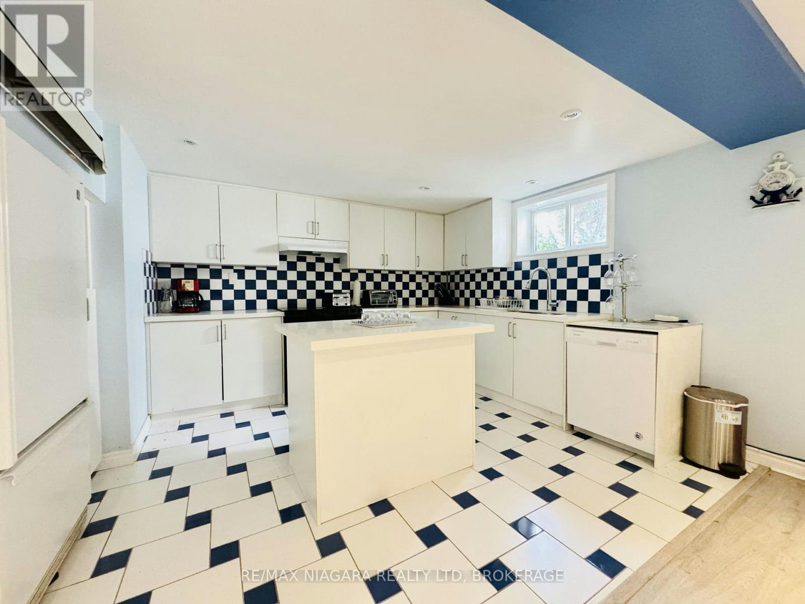 415 Niagara Boulevard, Fort Erie, ON, L2A 3H2 - 27
