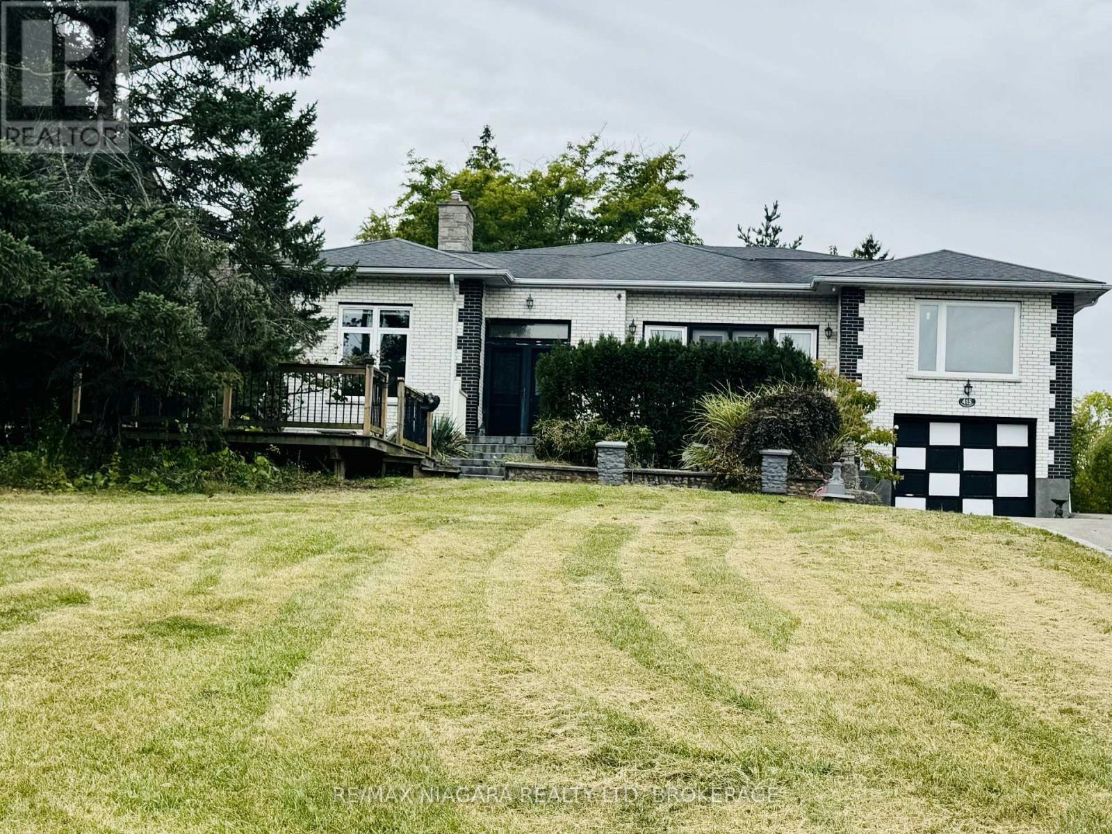 415 Niagara Boulevard, Fort Erie, ON, L2A 3H2 - 2