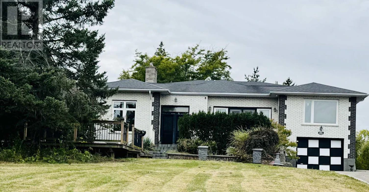 415 Niagara Boulevard, Fort Erie, ON, L2A 3H2 - 2