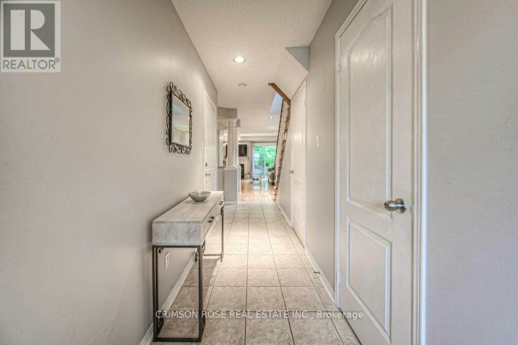 2096 Glenhampton Road, Oakville, ON, L6M 3X1 - 5