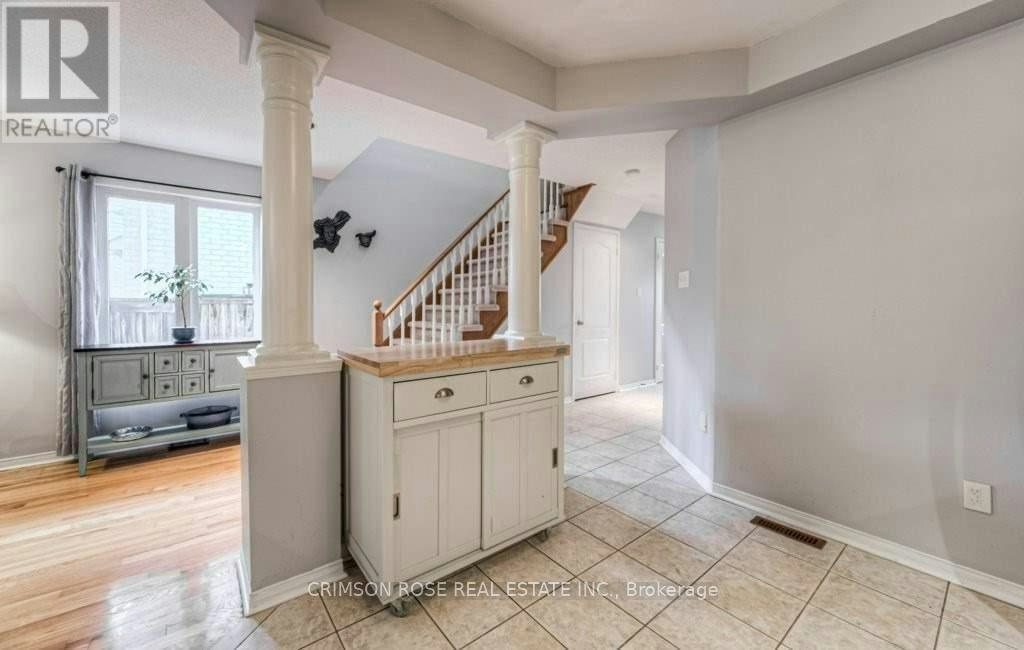 2096 Glenhampton Road, Oakville, ON, L6M 3X1 - 8