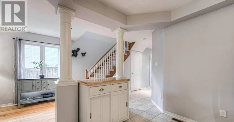 2096 Glenhampton Road, Oakville, ON, L6M 3X1 - 8