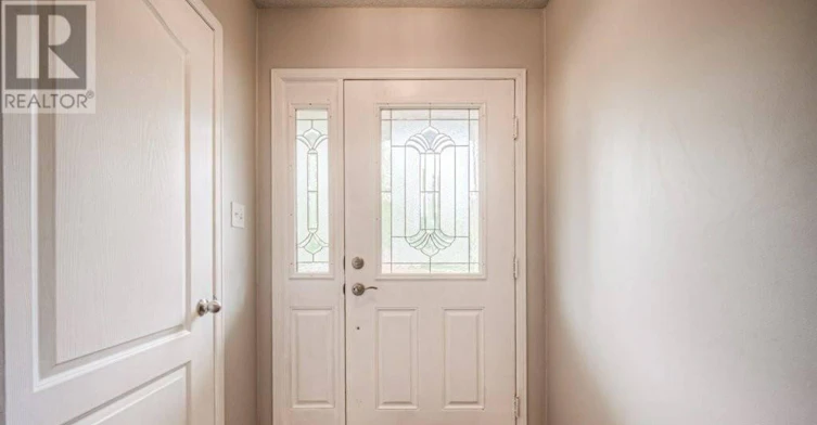 2096 Glenhampton Road, Oakville, ON, L6M 3X1 - 4
