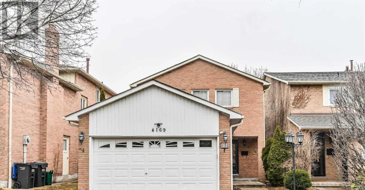 4169 Trapper Crescent, Mississauga, ON, L5L 3A7
