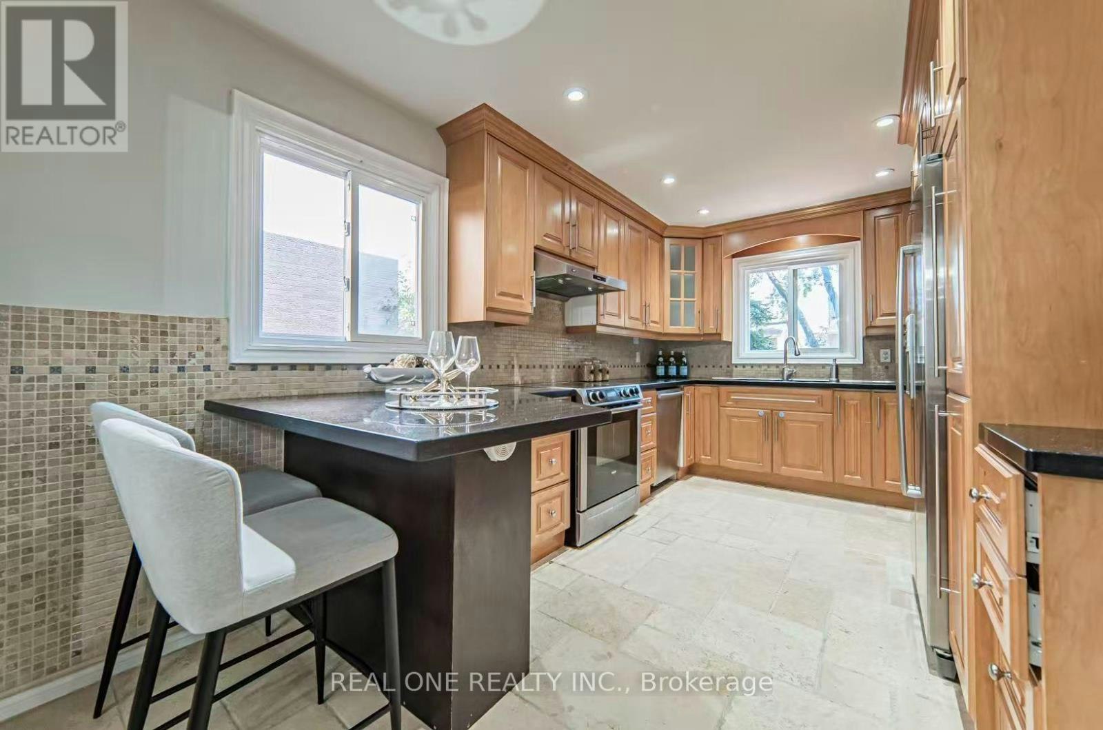 4169 Trapper Crescent, Mississauga, ON, L5L 3A7 - 4