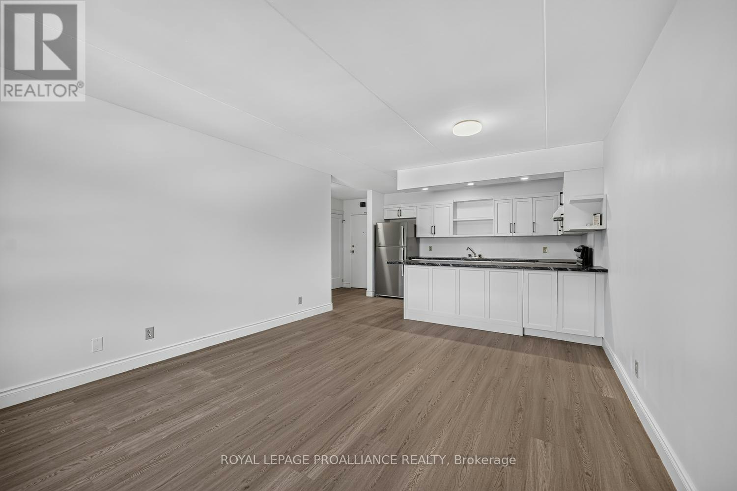 403-95 Windsor Drive, Brockville, ON, K6V 3H7 - 10