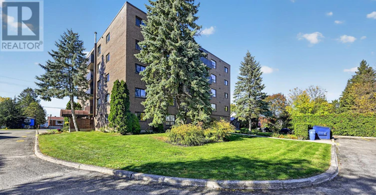 303-95 Windsor Drive, Brockville, ON, K6V 3H7 - 3