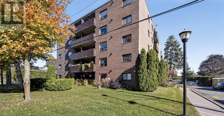 303-95 Windsor Drive, Brockville, ON, K6V 3H7