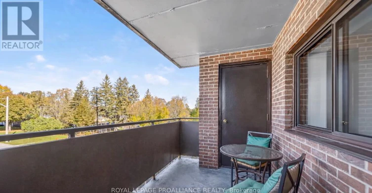 303-95 Windsor Drive, Brockville, ON, K6V 3H7 - 19