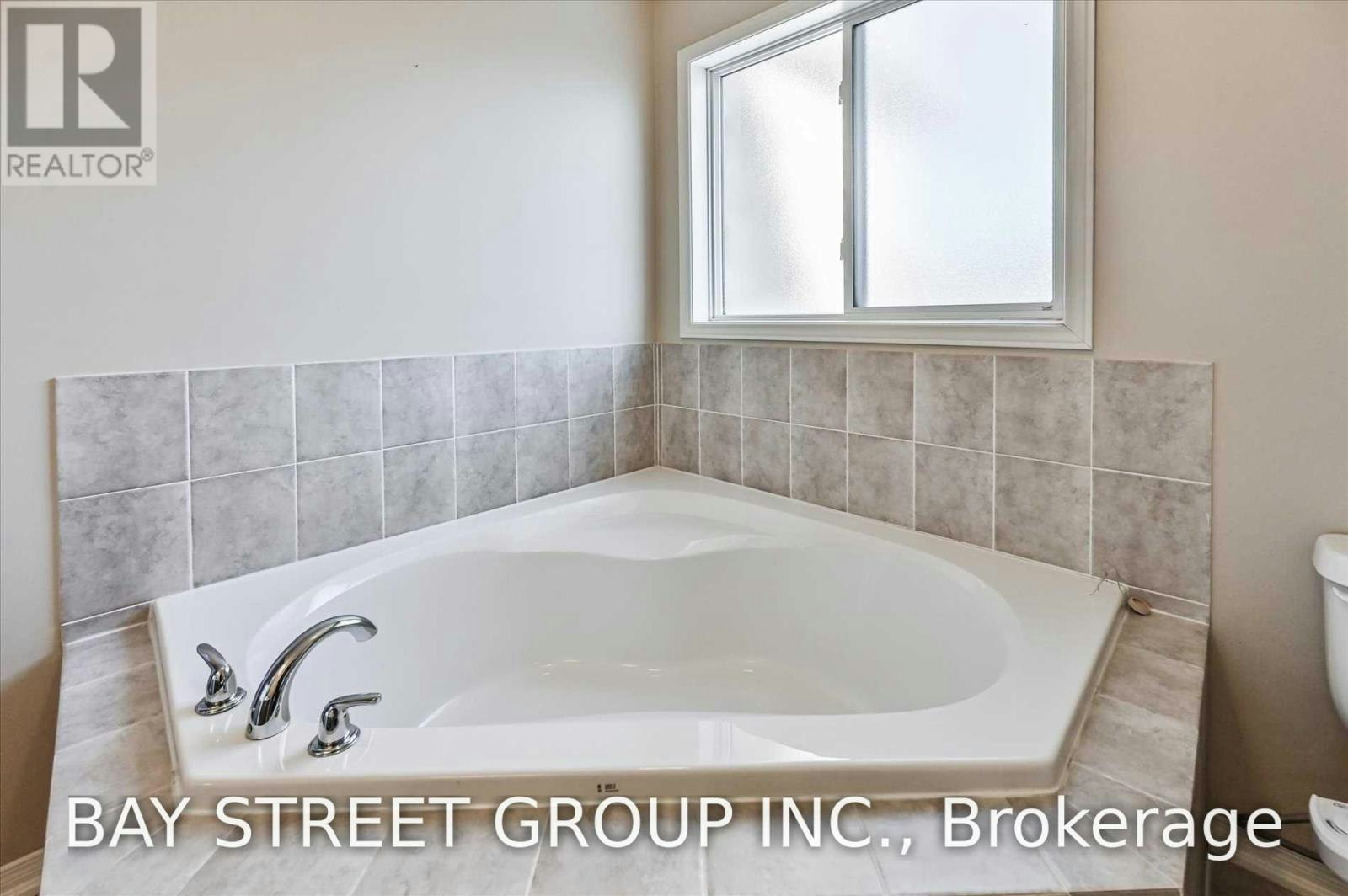 31 Levellands Crescent, Richmond Hill, ON, L4B 0A5 - 18