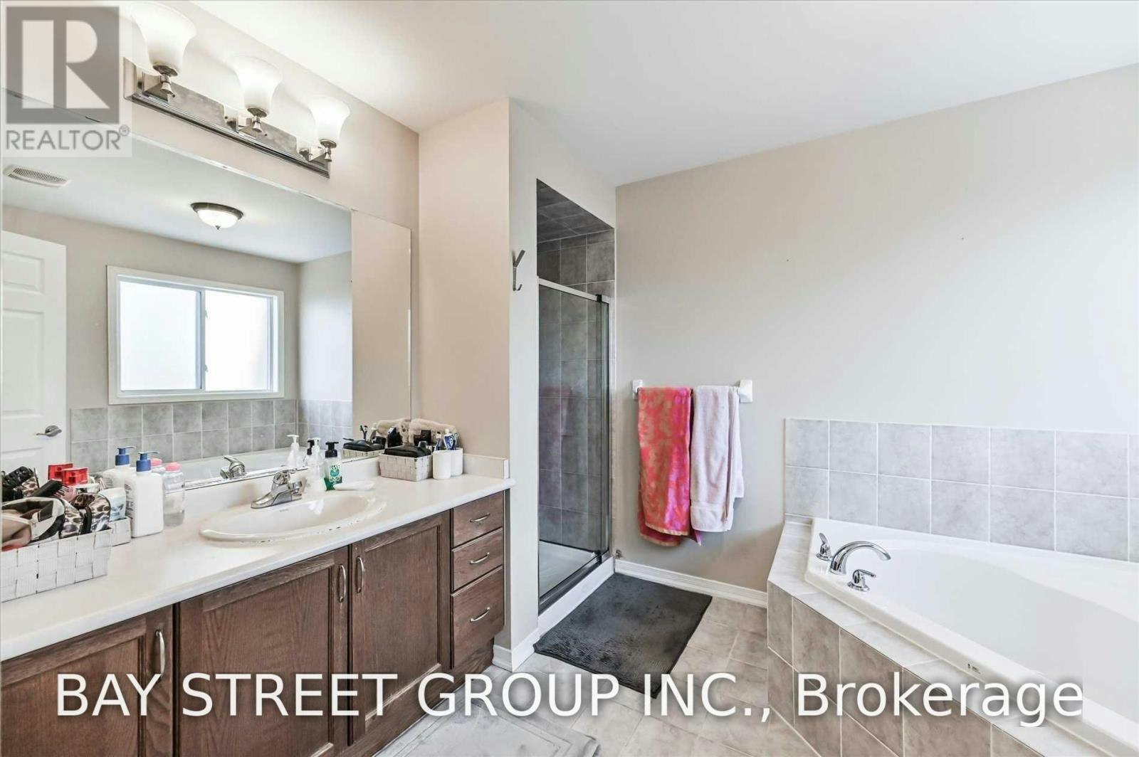 31 Levellands Crescent, Richmond Hill, ON, L4B 0A5 - 17