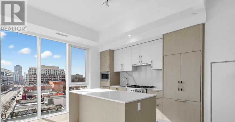 602-8 Manor Road W, Toronto, ON, M4S 0E6 - 4