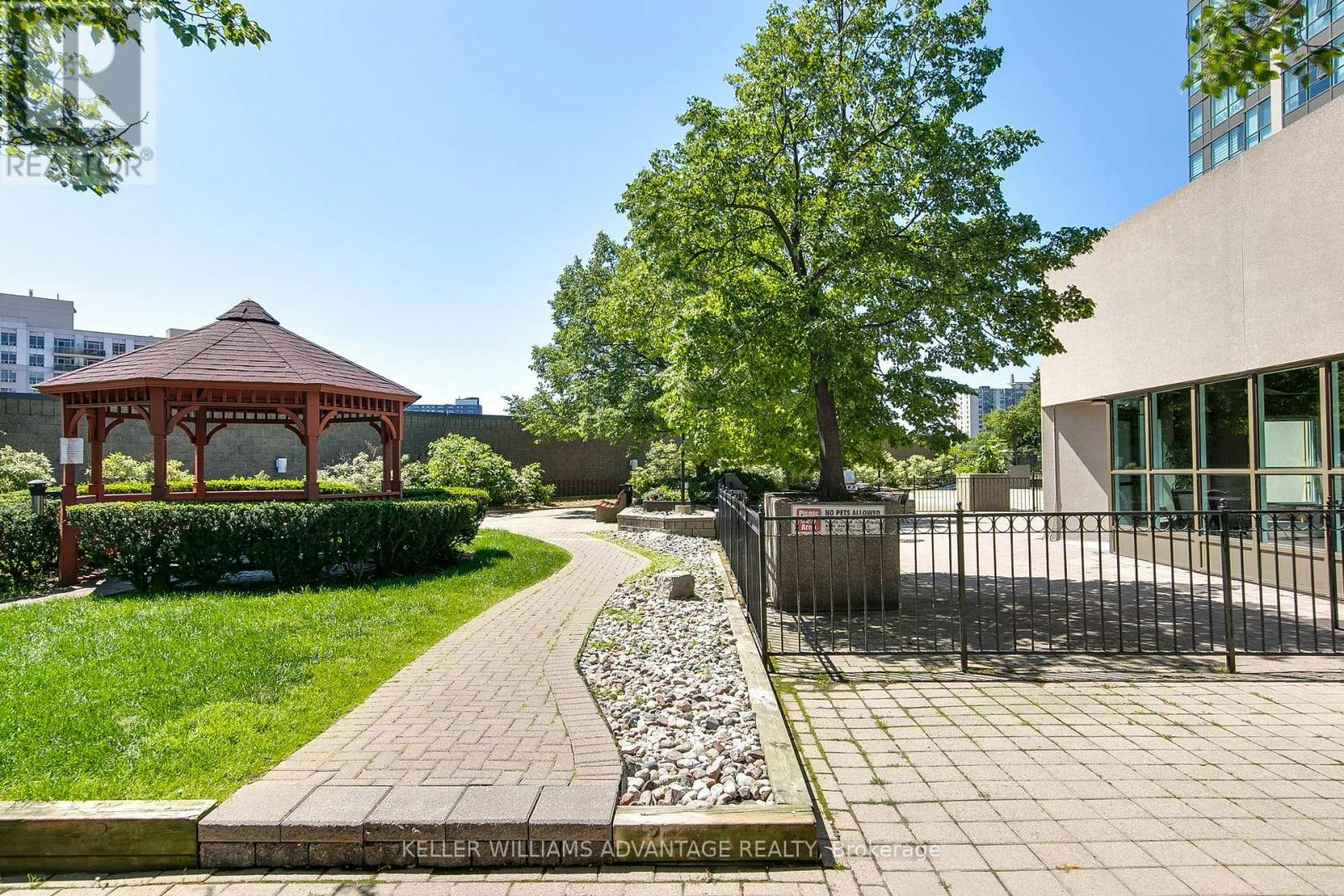 1006-3231 Eglinton Avenue E, Toronto, ON, M1J 3N5 - 27
