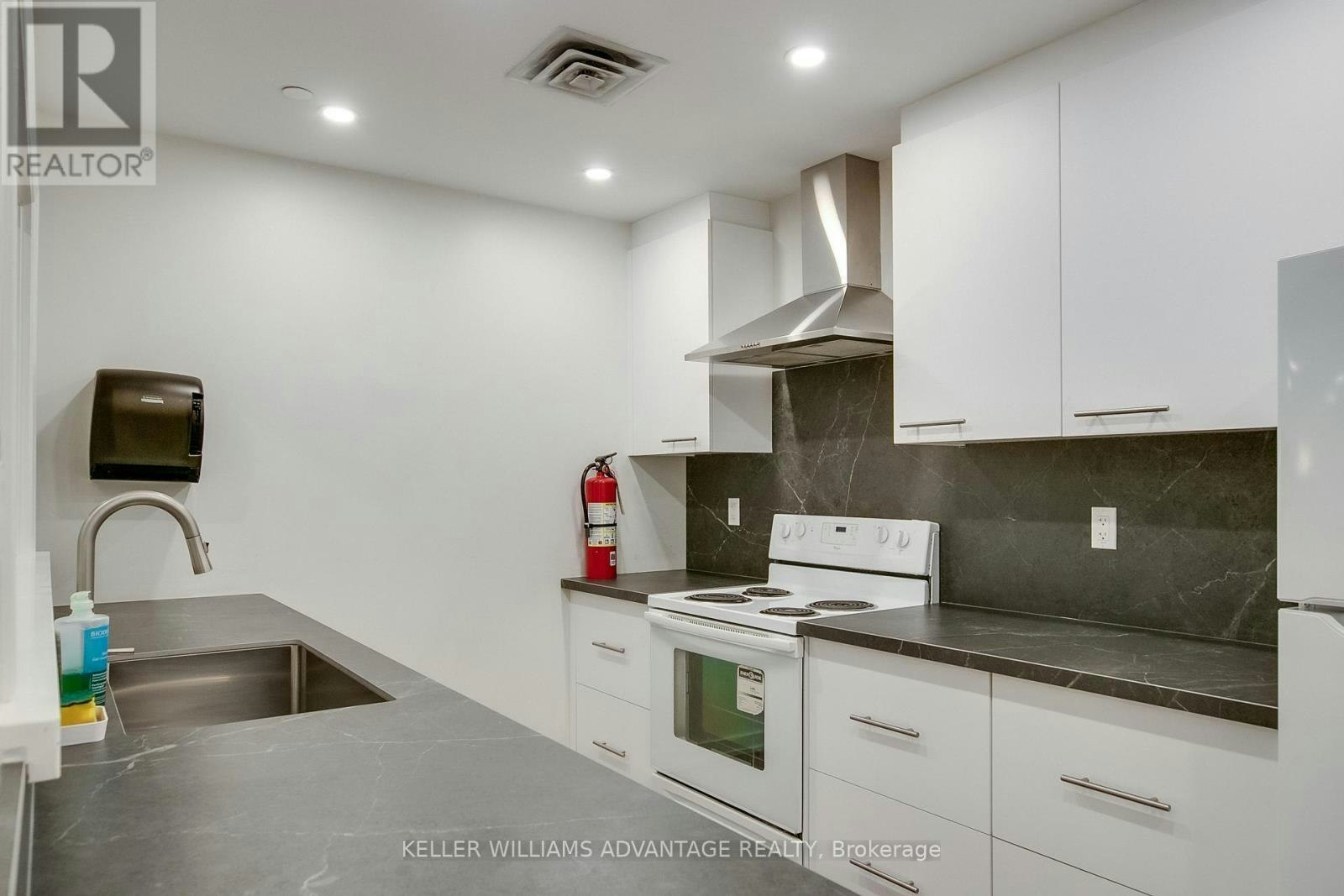 1006-3231 Eglinton Avenue E, Toronto, ON, M1J 3N5 - 30