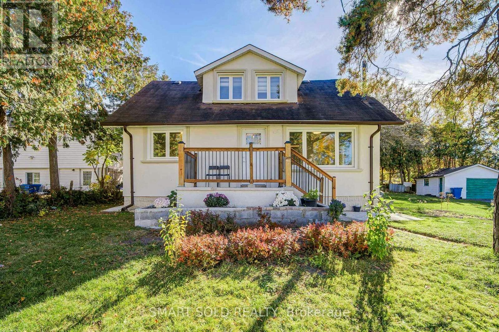 209 Pine Beach Drive, Georgina, ON, L4P 2V6